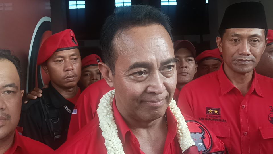 Hadiri Rakercabsus PDIP Banjarnegara, Andika Perkasa Disambut Yel-Yel Kemenangan Para Kader