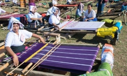 Festival Tenun Ikat Sumba: Merayakan Keterampilan Tradisional