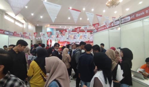 Hadirkan Delapan Ribu Lebih Loker, Sumenep Job Fair 2024 Dibanjiri Pelamar Kerja