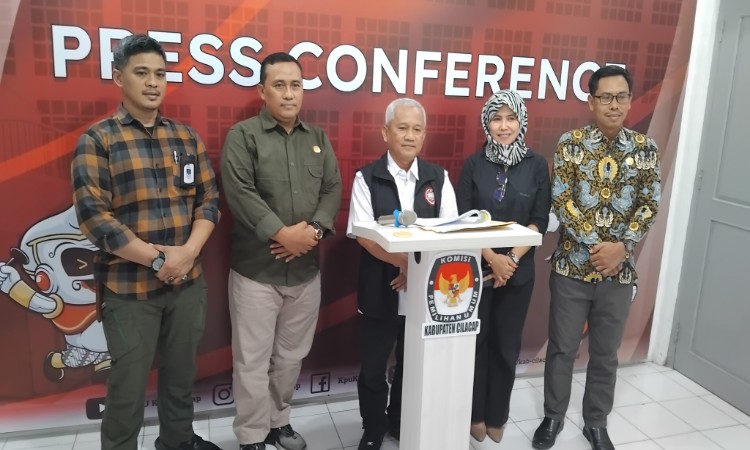 4 Paslon Peserta Pilkada Cilacap Resmi Ditetapkan KPU, Pengundian Nomor Urut Digelar Besok