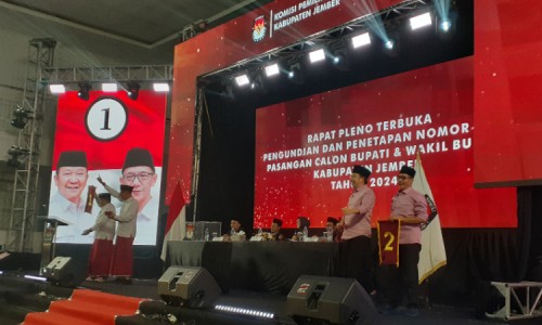 Pengambilan Nomor Urut Paslon Bupati dan Wabup Jember: Hendy-Firjaun 1, Fawait-Djoko 2