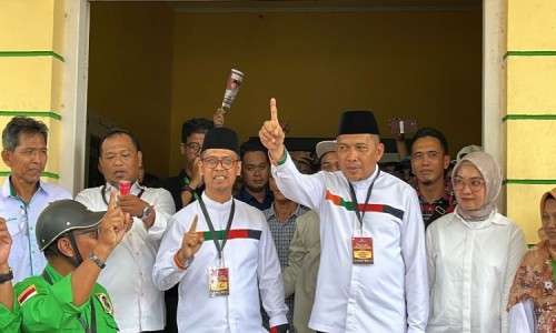 Iskandar - Rocky Nomor Urut 1: 