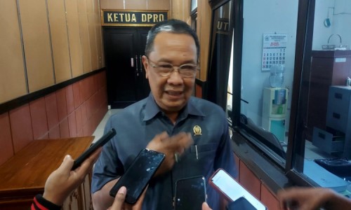 PGRI Sengketa, Ketua DPRD Sarankan Rekening Iuran Anggota Bondowoso Diblokir