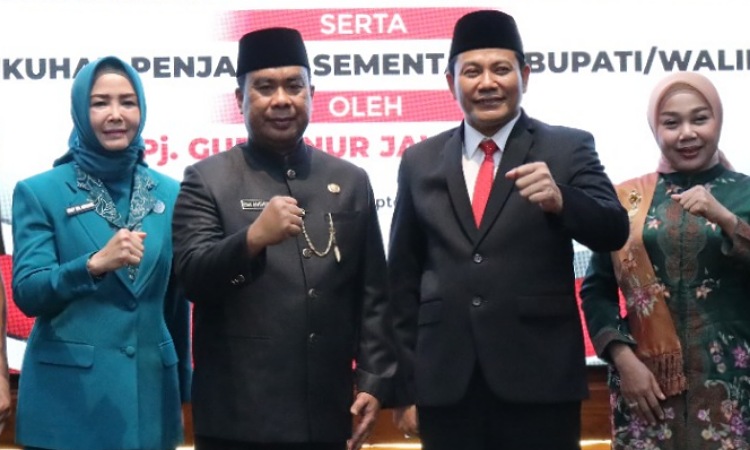 Pjs Bupati Sidoarjo Muhammad Isa Anshori Menggantikan Subandi yang Cuti Selama Kampanye Pilkada 2024