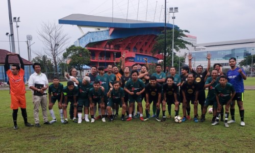 Wartawan Surabaya dan Malang Guyub Rukun Jalani Pertandingan Fun Football