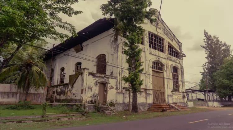 Mengintip Kota Tua Kalianget, Wisata Heritage di Kota Keris