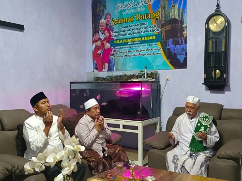 Kehangatan Interaksi hingga Restu Kiai Fuad Sidogiri atas Fauzi-Imam di Pilkada Sumenep 2024