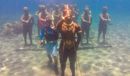 Banyuwangi Perkuat Wisata Bawah Laut dengan Ikon Majapahit's Warrior Underwater