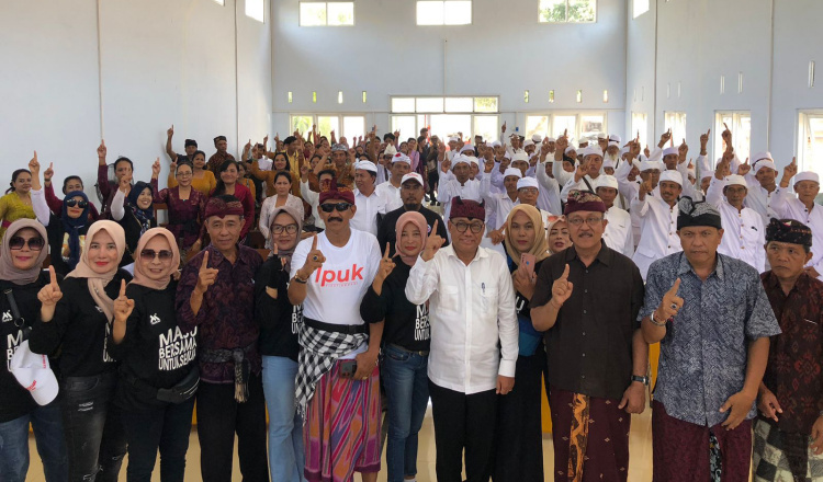 Mampu Jaga Toleransi, Umat Hindu di Banyuwangi Satu Komando Menangkan Ipuk-Mujiono 