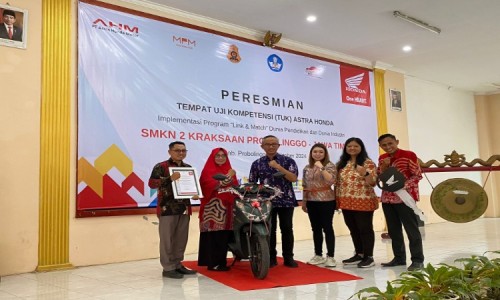 MPM Honda Jatim Resmikan Dua Tempat Uji Kompetensi (TUK) di Sekolah Binaan