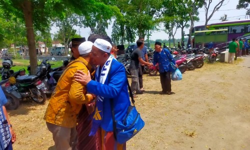 35 Jamaah Umroh Desa Genukwatu Jombang Tiba di Kampung Halaman, Awal Berangkat dari Hasil Giat Menabung