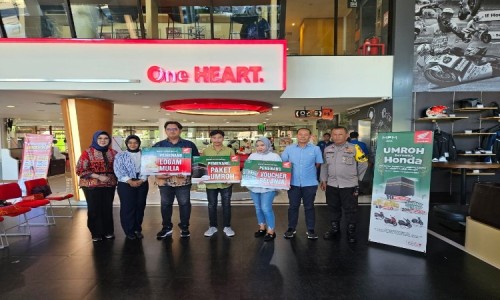 MPM Honda Jatim Hantarkan Konsumen Setia ke Tanah Suci: Ini Pemenang Undian Umroh 