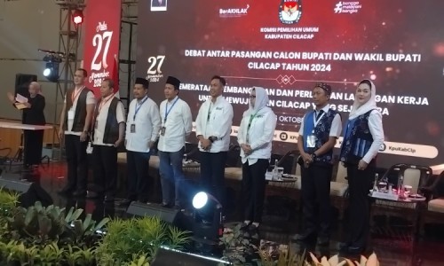 Debat Perdana Jelang Pilkada, Syamsul-Ammy Janjikan 1.000 Lapangan Kerja untuk Masyarakat Cilacap