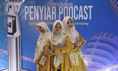 Sambut HSN dan Peringati Hari Kesehatan Mental, Lembaga Psikologi Darul Ulum Jombang Gelar Lomba Penyiar Podcast