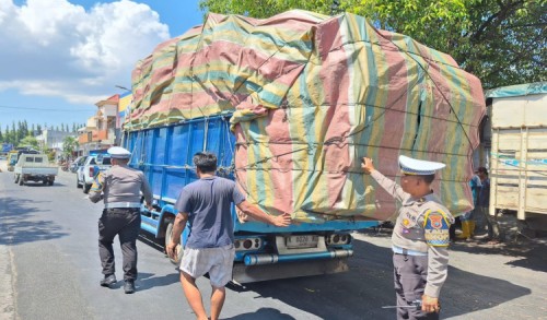 Operasi Zebra di Jalan Sucipto Situbondo, Polantas Tilang 60 Pelanggar Lalu Lintas