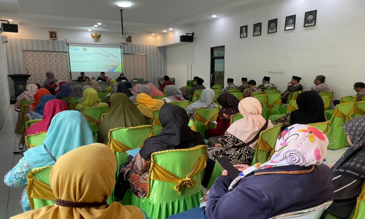 BPJS Ketenagakerjaan Sosialisasikan Program ke Sekolah Madrasah Kota Cirebon