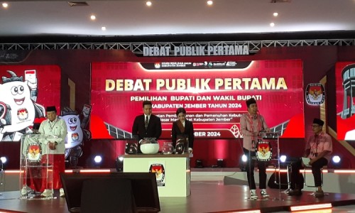 Debat Perdana Pilkada Jember: Gus Fawait Soroti Penanganan Stunting, Dinilai Kalah dengan Kabupaten Tetangga