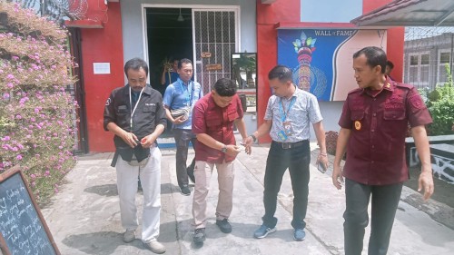 Kreatif! Warga Binaan Lapas Purwokerto Hasilkan Beragam Kerajinan Tangan