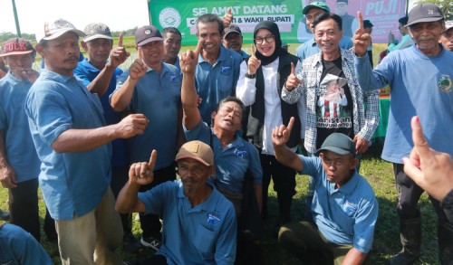 Revitalisasi 123 Kilometer Jaringan Irigasi dengan Skema Padat Karya, Petani Kian Menyatu Dukung Ipuk-Mujiono