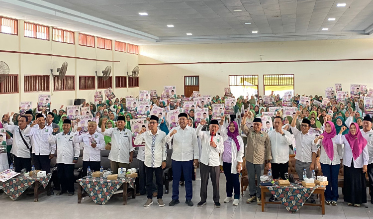 Cawagub Jatim Lukman Sapa Pendukung di Tuban, Tawarkan Program Pengentasan Kemiskinan hingga Satu Juta UMKM