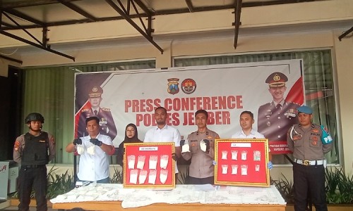 Polres Jember Tetapkan 12 Tersangka Kasus Narkotika dan Okerbaya