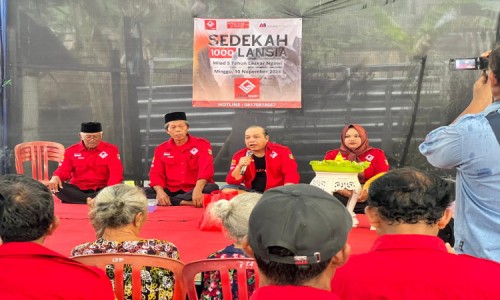 Sepak Terjang Laskar Ngawi Sasar Kelompok Rentan yang Belum Tersentuh Bansos