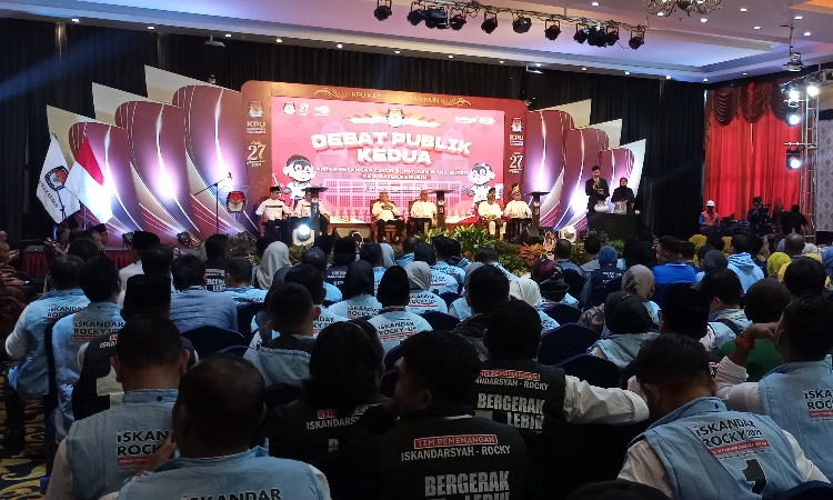 Debat Publik Kedua Calon Bupati dan Wakil Bupati Karimun 2024, Usung Tema Pelayanan Inklusi