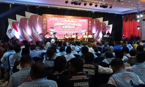 Debat Publik Kedua Calon Bupati dan Wakil Bupati Karimun 2024, Usung Tema Pelayanan Inklusi