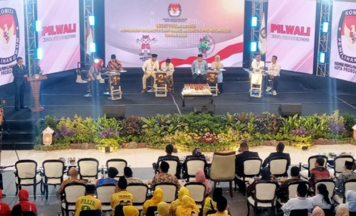 Debat Publik Pamungkas Pilwali Kota Probolinggo, Begini Tanggapan dari Empat Paslon