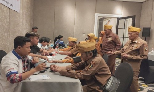 Hari Pahlawan, MPM Honda Jatim Gelar Bakti Sosial dan Pengobatan Gratis untuk Veteran