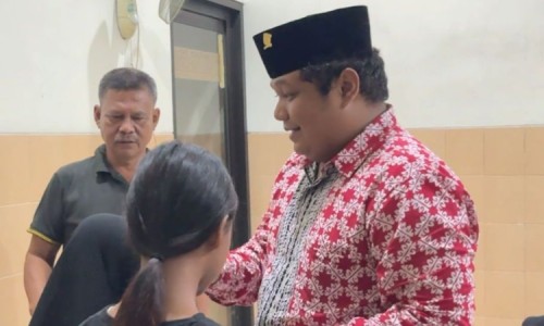 PDIP Surabaya Berbagi Manfaat Santuni Anak Yatim Piatu