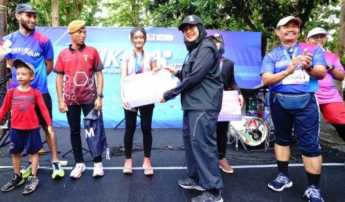 Ratusan Pelari Ikuti FIKKIA RUN 2024 di Banyuwangi