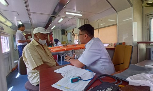 Melirik Rail Clinic dan Rail Library: Inovasi Kereta Api untuk Masyarakat Sumberpucung