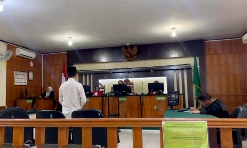 Terbukti Korupsi, Hakim Vonis Mantan Kades Teratak Kampar 4,6 Tahun Penjara