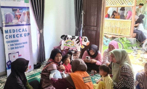 Peduli Kesehatan Masyarakat, LMI Berikan Pemeriksaan Kesehatan Gratis