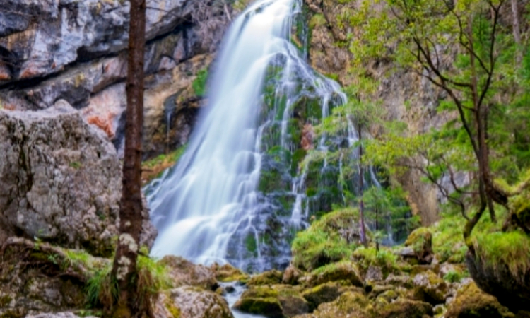 Air Terjun Durbugan Sumenep: Keindahan Alam yang Menakjubkan dan Pesona Tersembunyi