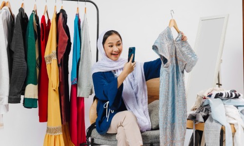 Dari Gaya Hidup Minimalis hingga Peluang Bisnis, Thrifting Semakin Populer di Indonesia