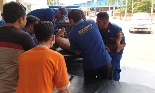 5a3ebc25c470.jpg