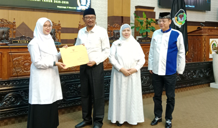 Bupati Ipuk Paparkan Capaian Pembangunan Banyuwangi, IPM dan Ekonomi Tumbuh Positif