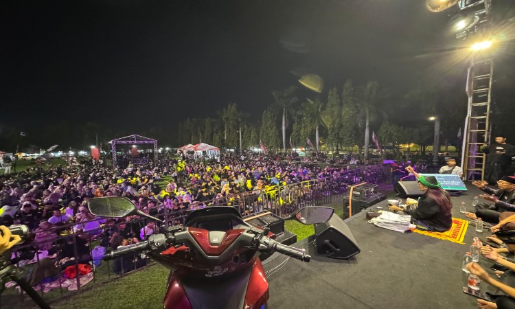Masyarakat Ngawi Antusias Hadiri Honda Premium Matic Day
