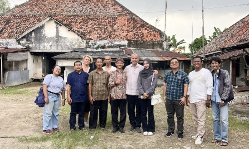 5fcfec05fa82.jpg