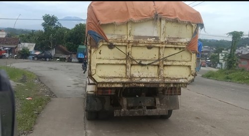 b8a77eccc906.jpg