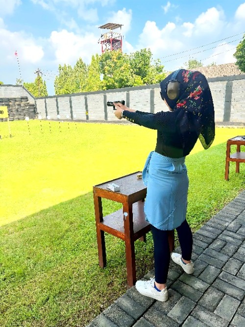 3db8ade5c107.jpg