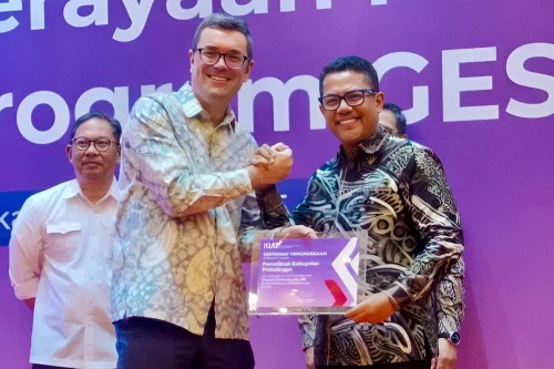 eb024d1483d0.jpg