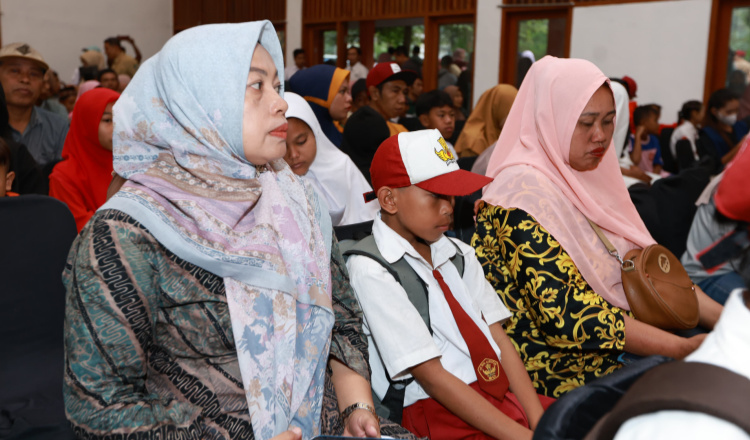 Masyarakat Banyuwangi Sambut Antusias Sekolah Rakyat