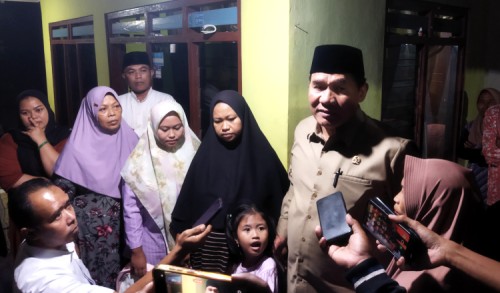 Harapan Terakhir Keluarga, Minta Bangkai KMP Tunu Pratama Jaya Diangkat ke Permukaan