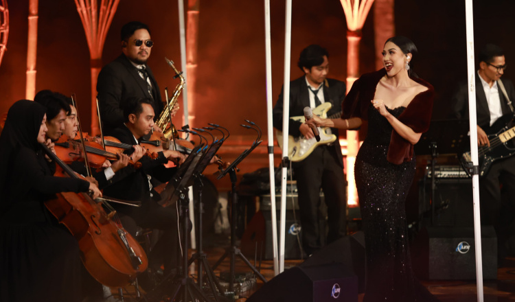Saat Suliyana Bawakan Lagu Daerah dengan Aransemen Berkelas di Jazz Gunung Ijen Banyuwangi