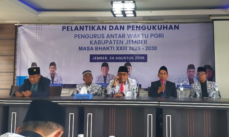 Sah, Muhamad Abror Budianto Pimpin PGRI Jember Periode 2025-2030
