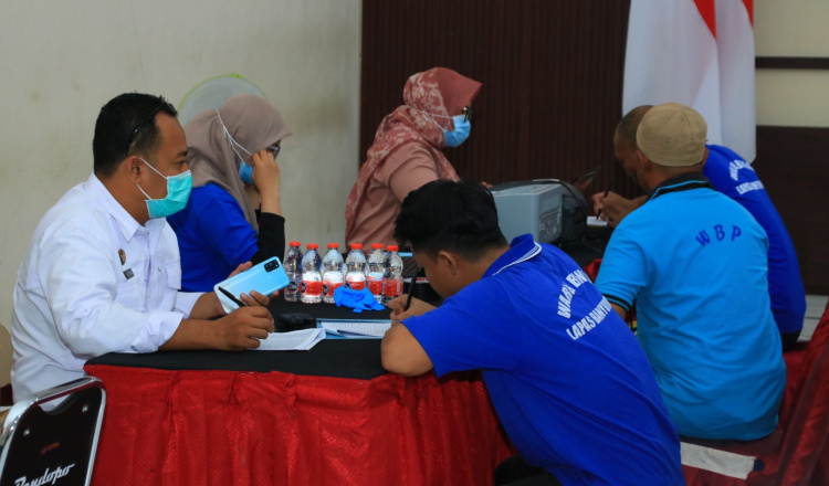 Deteksi Dini, 900 Warga Binaan Lapas Banyuwangi di Skrining TBC