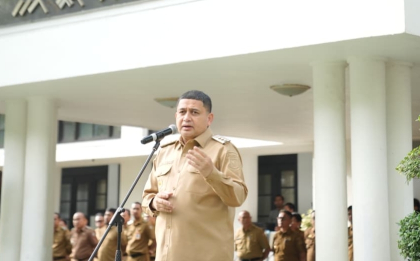 Wali Kota Makassar Tegaskan Etika Aparatur: Rendah Hati, Bukan Pamer Gaya